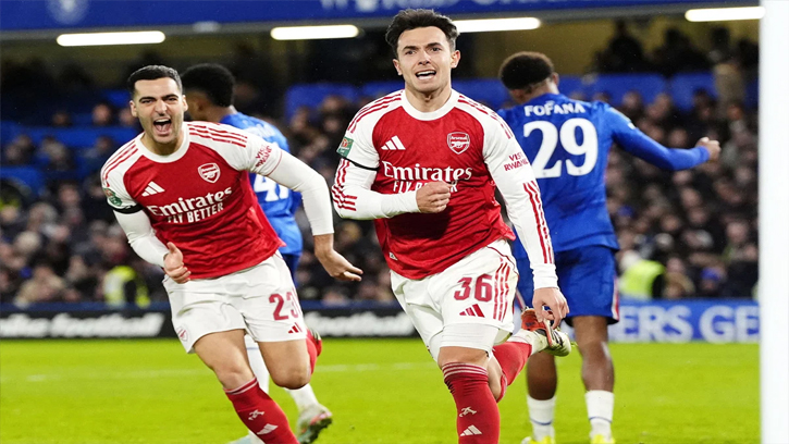 চেলসির মাঠে আর্সেনালের ৩-২ গোলে রোমাঞ্চকর জয় 