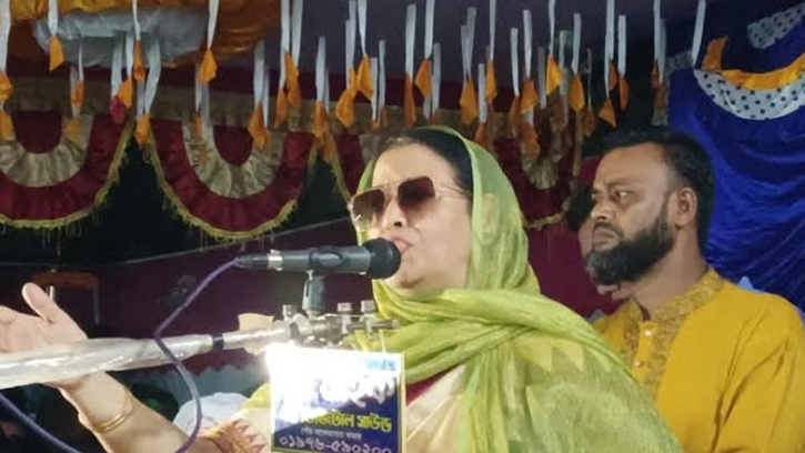 নির্বাচিত সরকার না হলে চলমান সংকট দূর করা যাবে না : তানিয়া রব