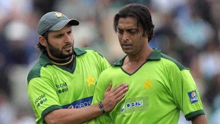 দীর্ঘদিন পর ক্রিকেট মাঠে ফিরছেন আফ্রিদি ও আখতার