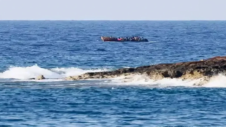 আন্দামান সাগরে ট্রলারডুবি, বাংলাদেশিদের খোঁজে তল্লাশি