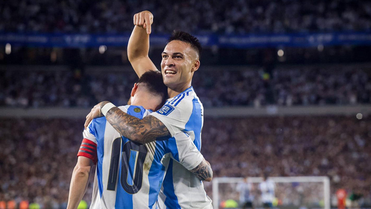 আর্জেন্টিনা আজ জয় নিয়ে মাঠ ছাড়লো