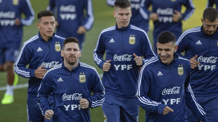 মেসির নেতৃত্বে আর্জেন্টিনা দল ঘোষণা, তিন নতুন খেলোয়াড় সুযোগ পেয়েছেন