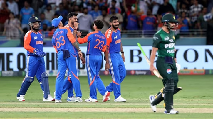 এশিয়া কাপে ভারত-পাকিস্তান মহারণে পাকিস্তানকে হতাশ করল ভারত