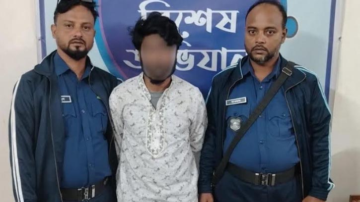 নাগেশ্বরীতে মাদক ব্যবসায়ী সাঈদ আটক