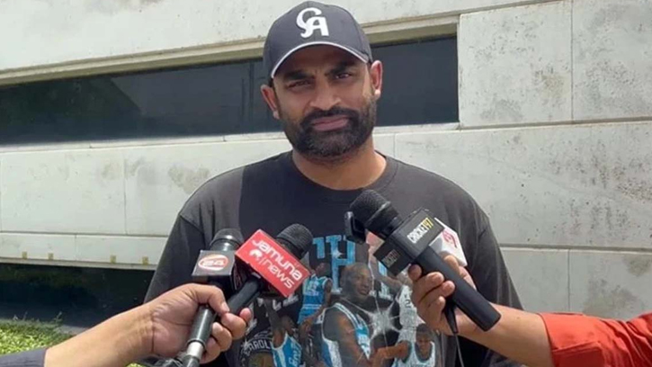 বিসিবি নির্বাচনে নাম লিখলেন সাবেক অধিনায়ক তামিম