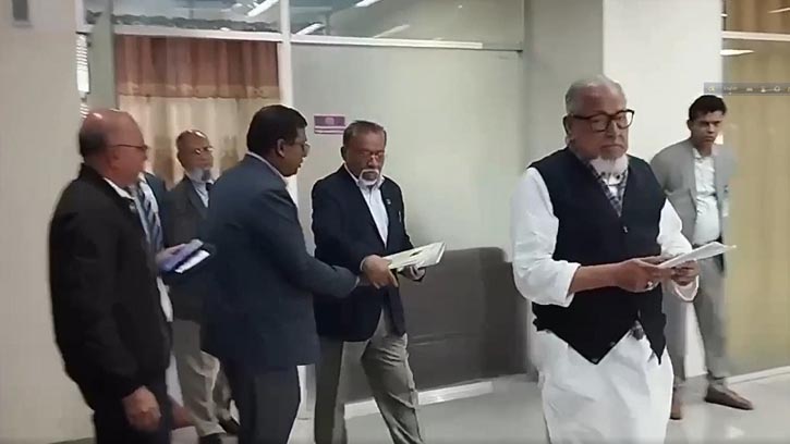 সিইসির সঙ্গে বিএনপির প্রতিনিধি দলের বৈঠক শুরু