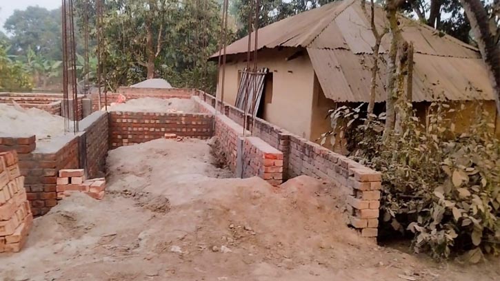 শার্শায় বোমা বিস্ফোরণ, দুই শ্রমিক গুরুতর আহত