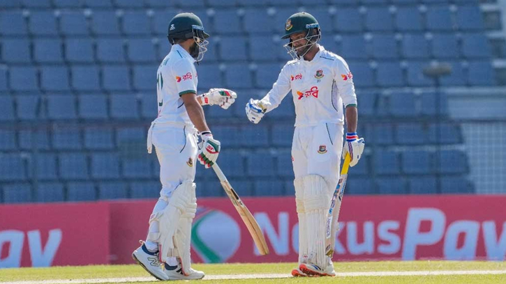 লিটনের শতকের ছোঁয়ায় লাঞ্চে বাংলাদেশ