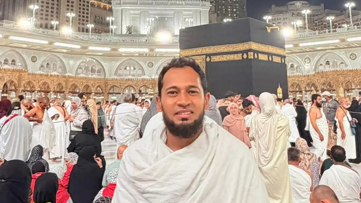 ইরান–ইসরায়েল সংঘাতে প্রভাব, জেদ্দা বিমানবন্দরে আটকা পড়লেন মুশফিক