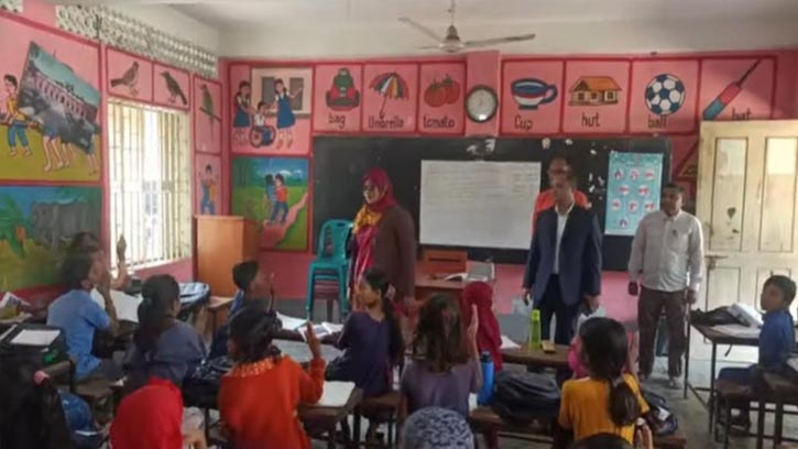 দেবহাটা ঈদগাহ সরকারি প্রাথমিক বিদ্যালয়ে শিক্ষার পরিবেশে জোর