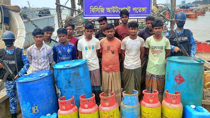 পাচারের সময় ৬ হাজার লিটার ডিজেল জব্দ, ১২ পাচারকারী আটক