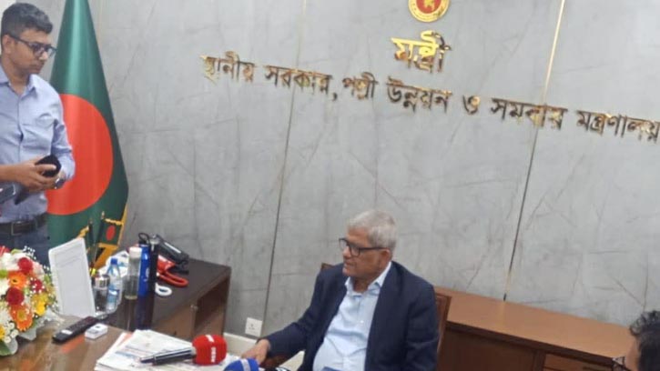 আইনশৃঙ্খলা ইমপ্রুভ করার চেষ্টা করতেই হবে: স্থানীয় সরকারমন্ত্রী