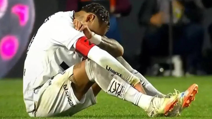 নেইমারের দলকে গুঁড়িয়ে দিল সান্তোস, ভরাডুবির দায়ে বরখাস্ত কোচ