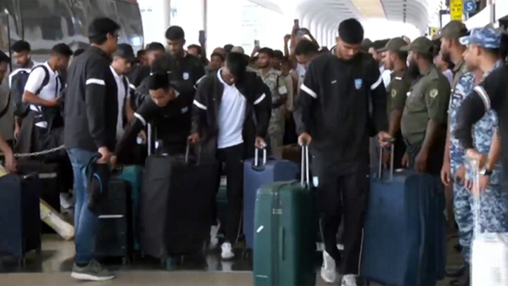 ঘুরে দাঁড়ানোর মিশনে হংকংয়ের পথে জামালরা