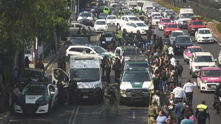 মেক্সিকোর ফুটবল মাঠে সশস্ত্র হামলায় ১১ জন নিহত