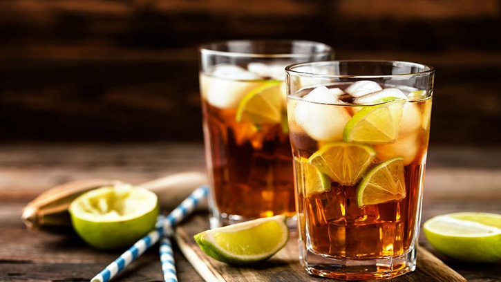 চড়া গরমে শরীর ও মনে প্রশান্তি: ঘরেই বানান স্বাস্থ্যকর আইসড টি