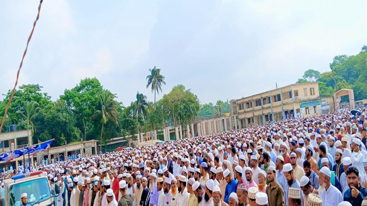 জামায়াত নেতা মাওলানা মোস্তফা কামালের জানাজা ও দাফন সম্পন্ন
