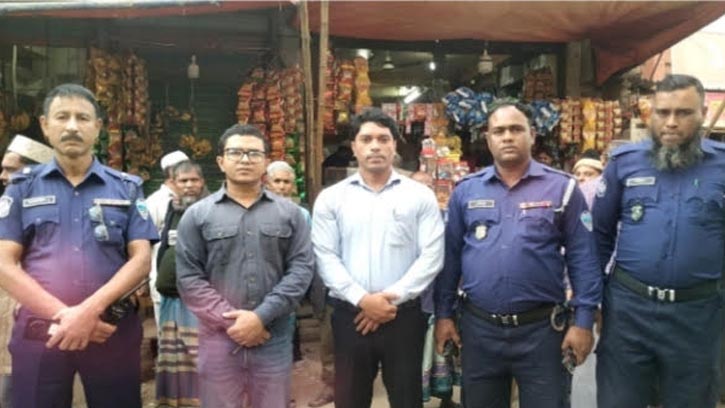 লক্ষ্মীপুরে দুই প্রতিষ্ঠানকে ৫১ হাজার টাকা জরিমানা 