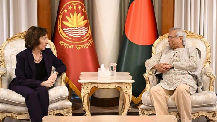 নির্বাচন ঘিরে নিরাপত্তা ও প্রশাসনিক প্রস্তুতি চূড়ান্ত : ড. ইউনূস