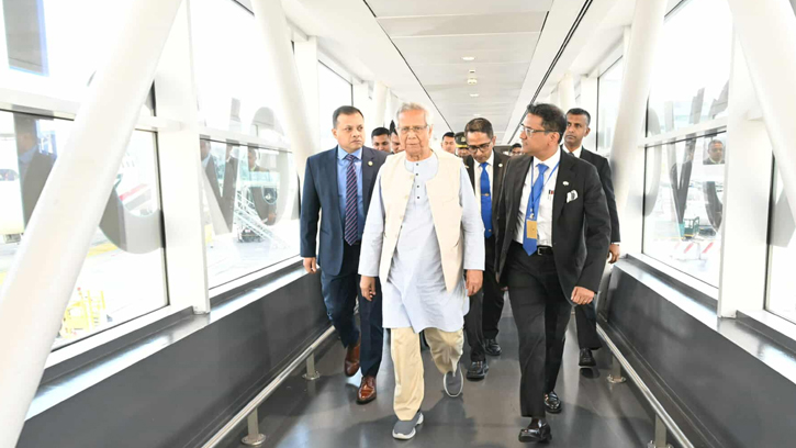 বিশ্ব খাদ্য কর্মসূচির ইভেন্টে অংশ নিতে রোমে ড. ইউনূস