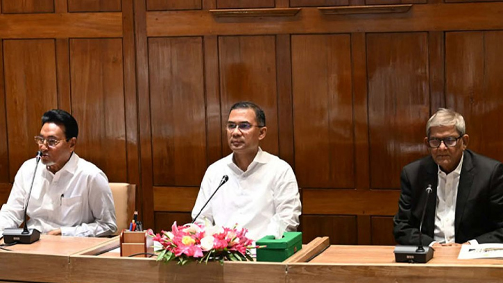 তারেক রহমানের নেতৃত্বে সরকারের কৌশল নির্ধারণে বৈঠক শুরু