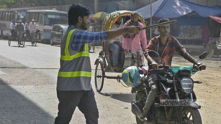 অর্থ বরাদ্দের অভাবে থেমে গেল শিক্ষার্থীদের ট্রাফিক কার্যক্রম