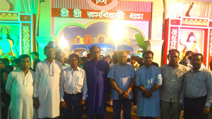 বিনয়বাঁশী শিল্পীগোষ্ঠীর চোখে বাংলাদেশের রাস উৎসব