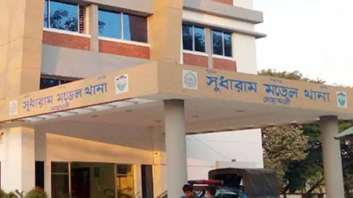 মাছ ধরতে গিয়ে বজ্রপাতে দিনমজুরের মৃত্যু