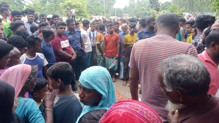 তেঁতুলিয়ায় যুবকের রহস্যজনক মৃত্যু