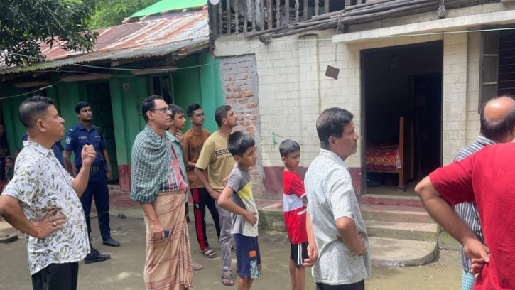 হাটহাজারীতে বিদ্যুতায়িত হয়ে গৃহবধূর মৃত্যু