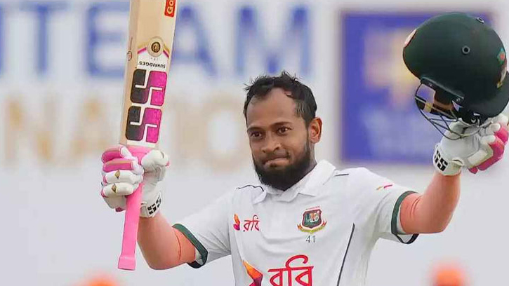 শততম টেস্টে ইতিহাস সৃষ্টি করলেন মুশফিক