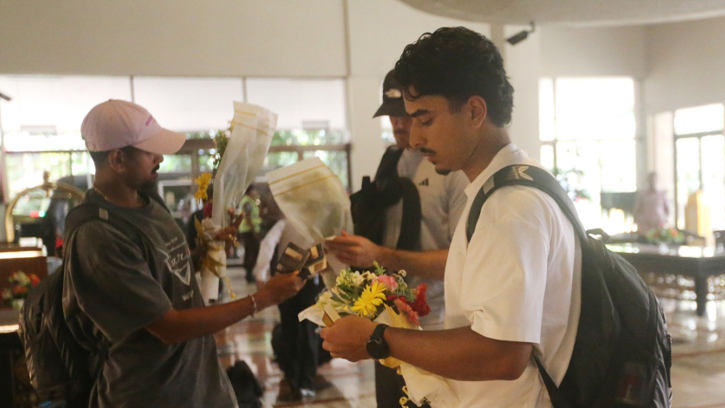 বাংলাদেশে এসে পৌঁছেছে নিউজিল্যান্ডের প্রথম ক্রিকেট বহর