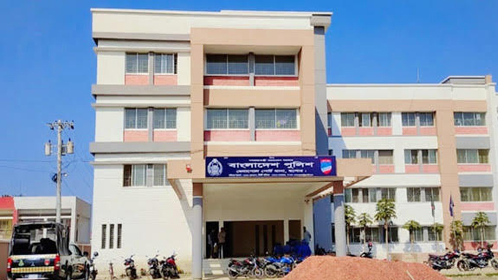 ২৪ দিন ওসি শূণ্য যশোরের বেনাপোল পোর্ট থানা