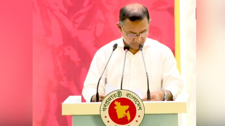 মতভেদ যেন শত্রুতায় রূপ না নেয়, জাতীয় ঐক্যে জোর প্রধানমন্ত্রীর