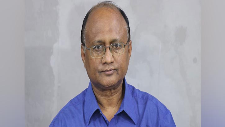 পদত্যাগ করছেন দুদক চেয়ারম্যান ও দুই কমিশনার