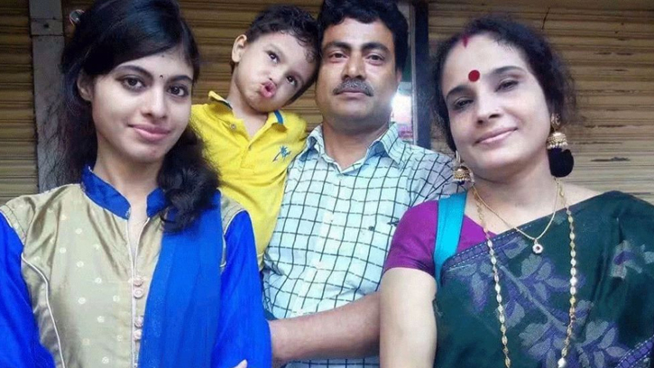 রংপুরে চার হত্যাকাণ্ড: বাড়ি ধুয়ে আলামত নষ্টের অভিযোগ, পুলিশের জবাব  
