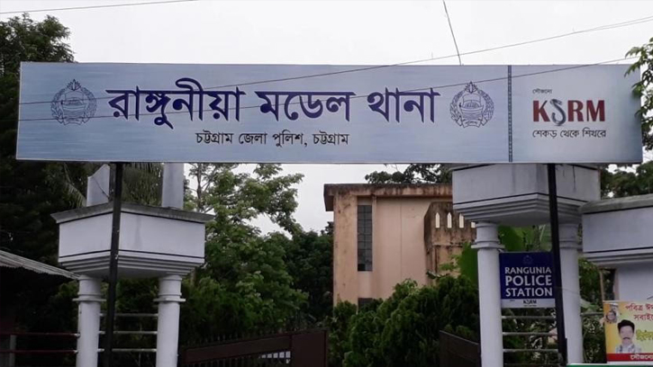 রাঙ্গুনিয়ায় বাবাকে রক্তাক্ত করলো দুই ছেলে