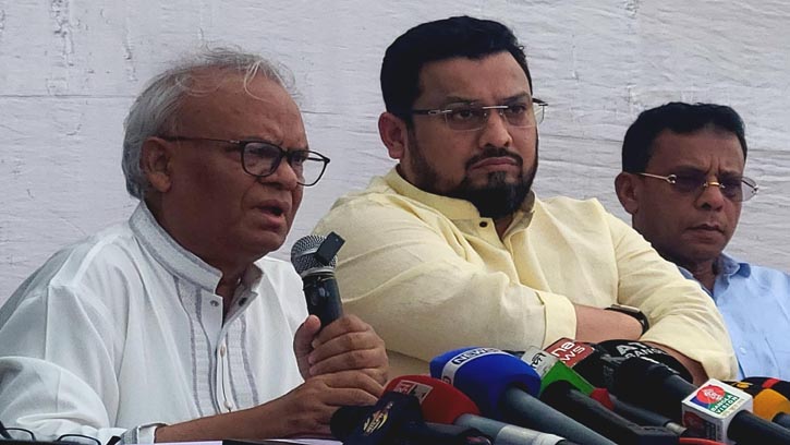 শেখ হাসিনা দেশকে ব্যক্তিগত সম্পত্তি ভেবে শাসন করেছেন: রিজভী 