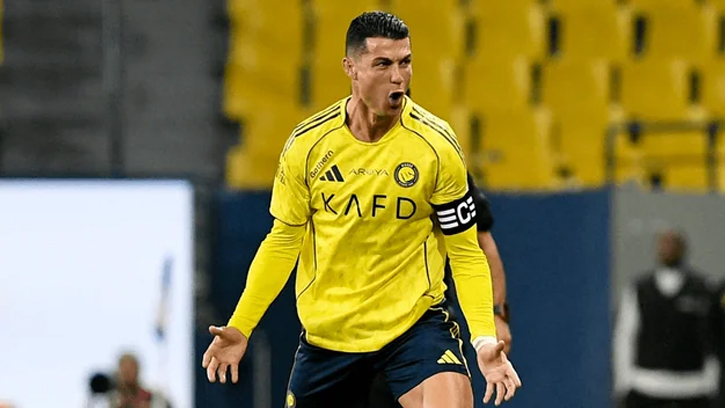নতুন মাইলফলকে রোনালদো, শীর্ষে আল নাসর