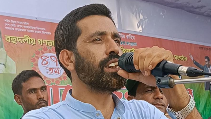 ঠাকুরগাঁওয়ে পুলিশি হয়রানি ও ঘুষ বাণিজ্যের অভিযোগ