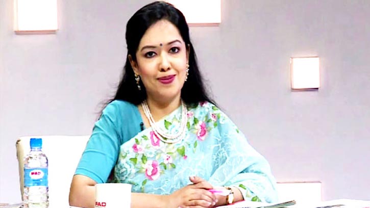 এমপি সাহেবরা সরকারি বরাদ্দের অর্ধেক নিজেরা রাখেন: রুমিন ফারহানা