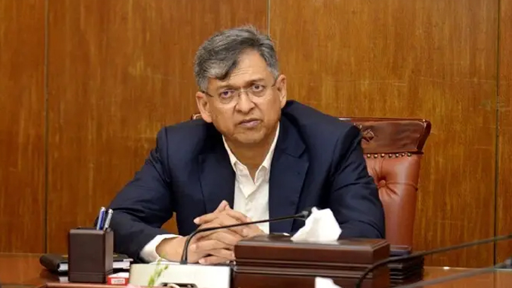 ১৩৩ অধ্যাদেশের ভবিষ্যৎ নির্ধারণ আজ রাতে ইঙ্গিত স্বরাষ্ট্রমন্ত্রীর