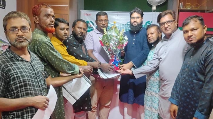 কুড়িগ্রামে ১০ নেতার স্বেচ্ছায় এনসিপিতে যোগদান