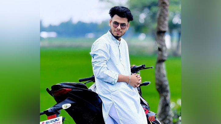 গ্রামের তরুণ থেকে সাইবার বিশেষজ্ঞ, সৌরভ আহমেদের অনুপ্রেরণার গল্প