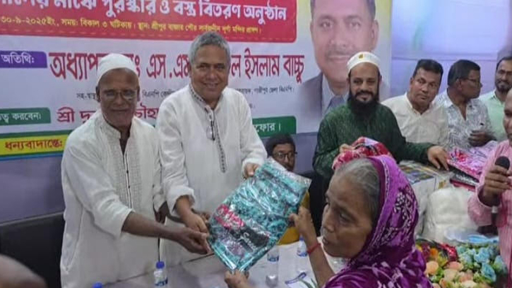 শ্রীপুরে শারদীয় দূর্গা পূজা উপলক্ষে তারেক রহমানের উপহার