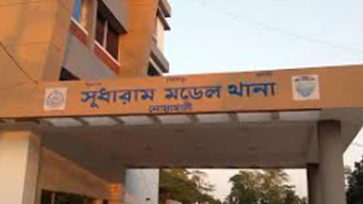 বিদ্যালয়ের শৌচাগারে স্কুলছাত্রীর আত্মহত্যা