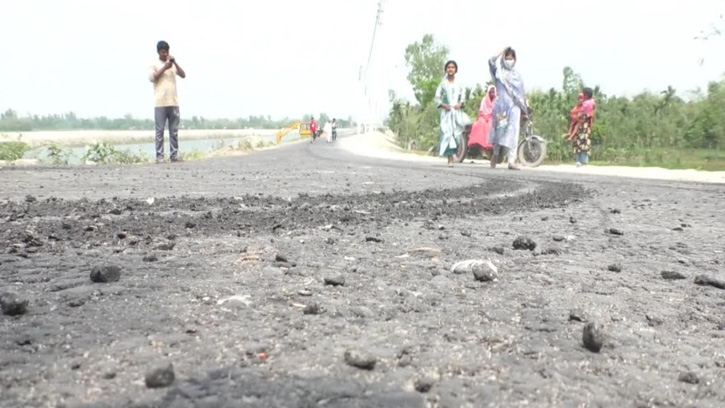 তিস্তা সেচ প্রকল্পের সড়ক সংস্কারে অনিয়মের অভিযোগ