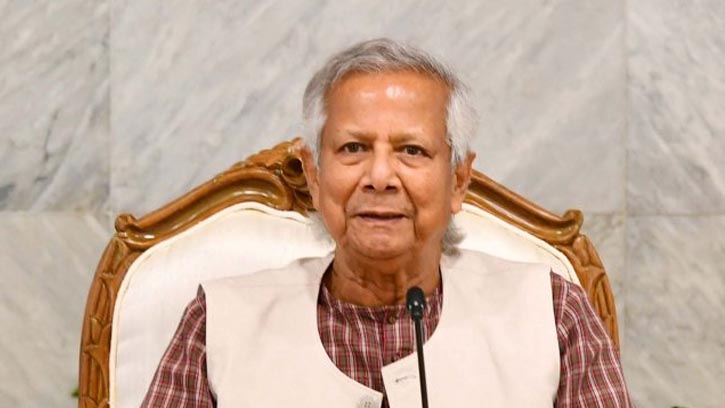 শ্রমশক্তি রফতানির পুরোটাই দালাল বেষ্টিত: প্রধান উপদেষ্টা