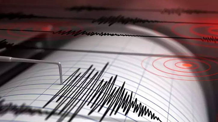 শক্তিশালী ভূমিকম্পে কাঁপল জাপান