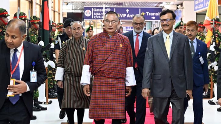 ঢাকা ত্যাগ করলেন ভুটানের প্রধানমন্ত্রী